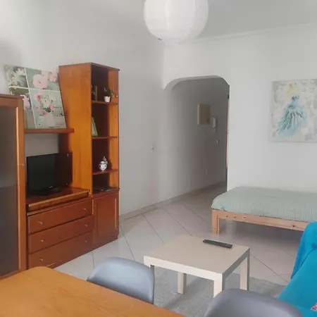 Apartament Monica *
