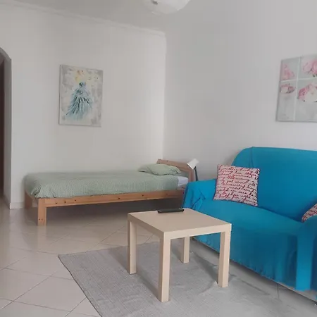 Monica Apartament *