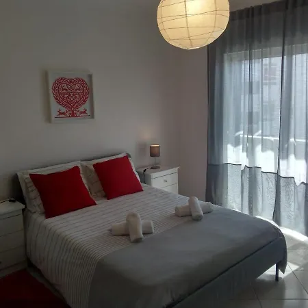 Monica * Картейра