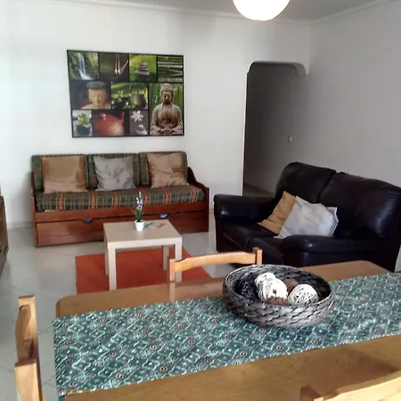Monica Apartment