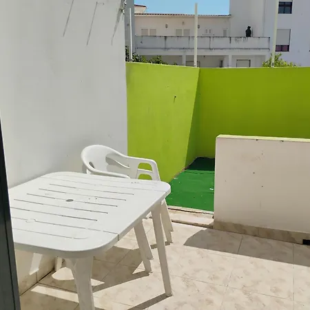 Monica Apartmán Quarteira