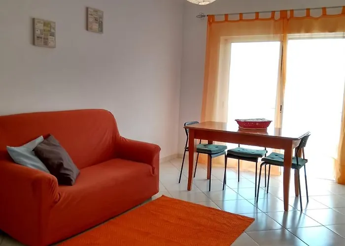 Monica דירה קווארטיירה